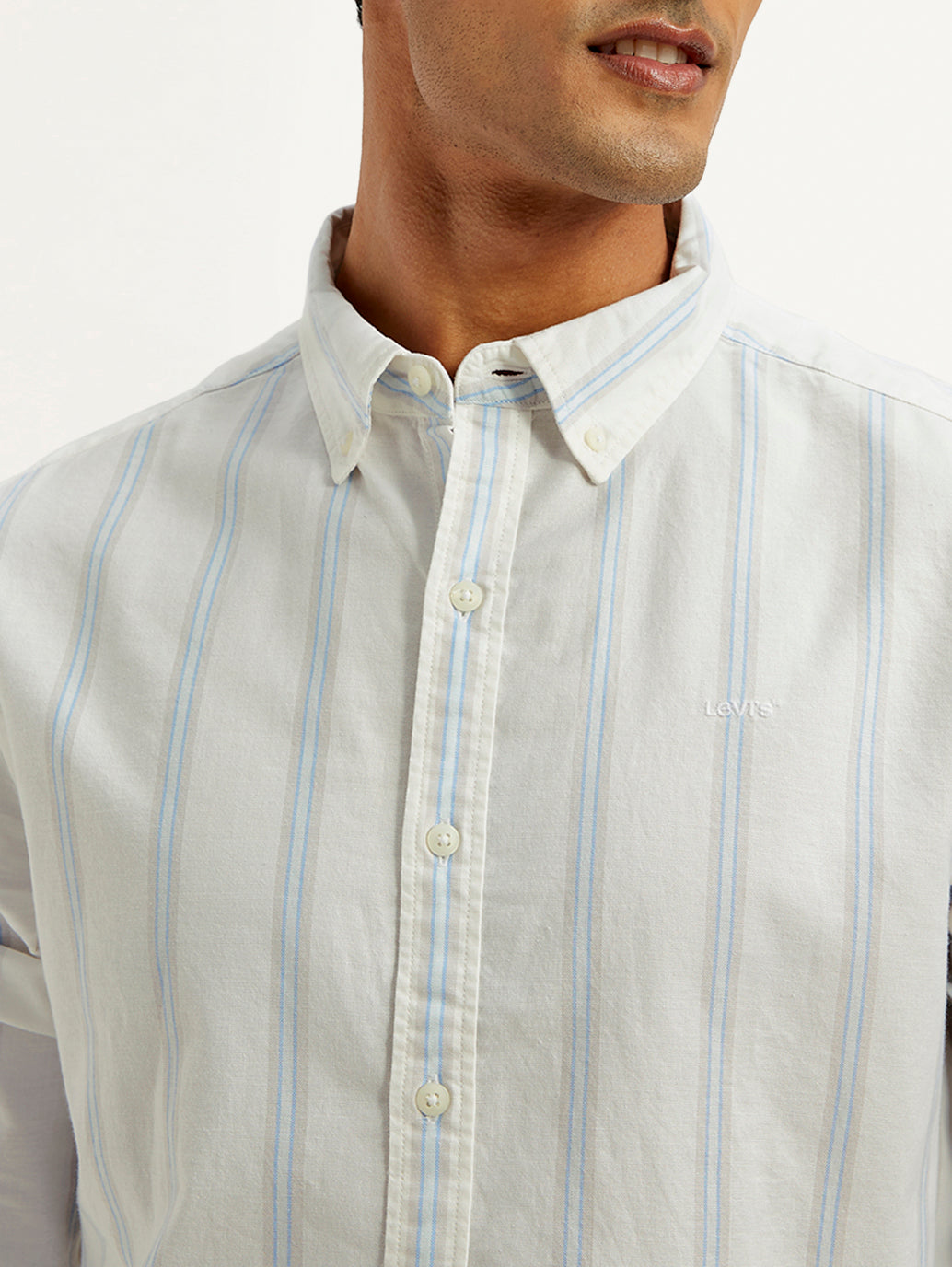 Men's Striped Slim Fit Oxford Shirt - Detail View