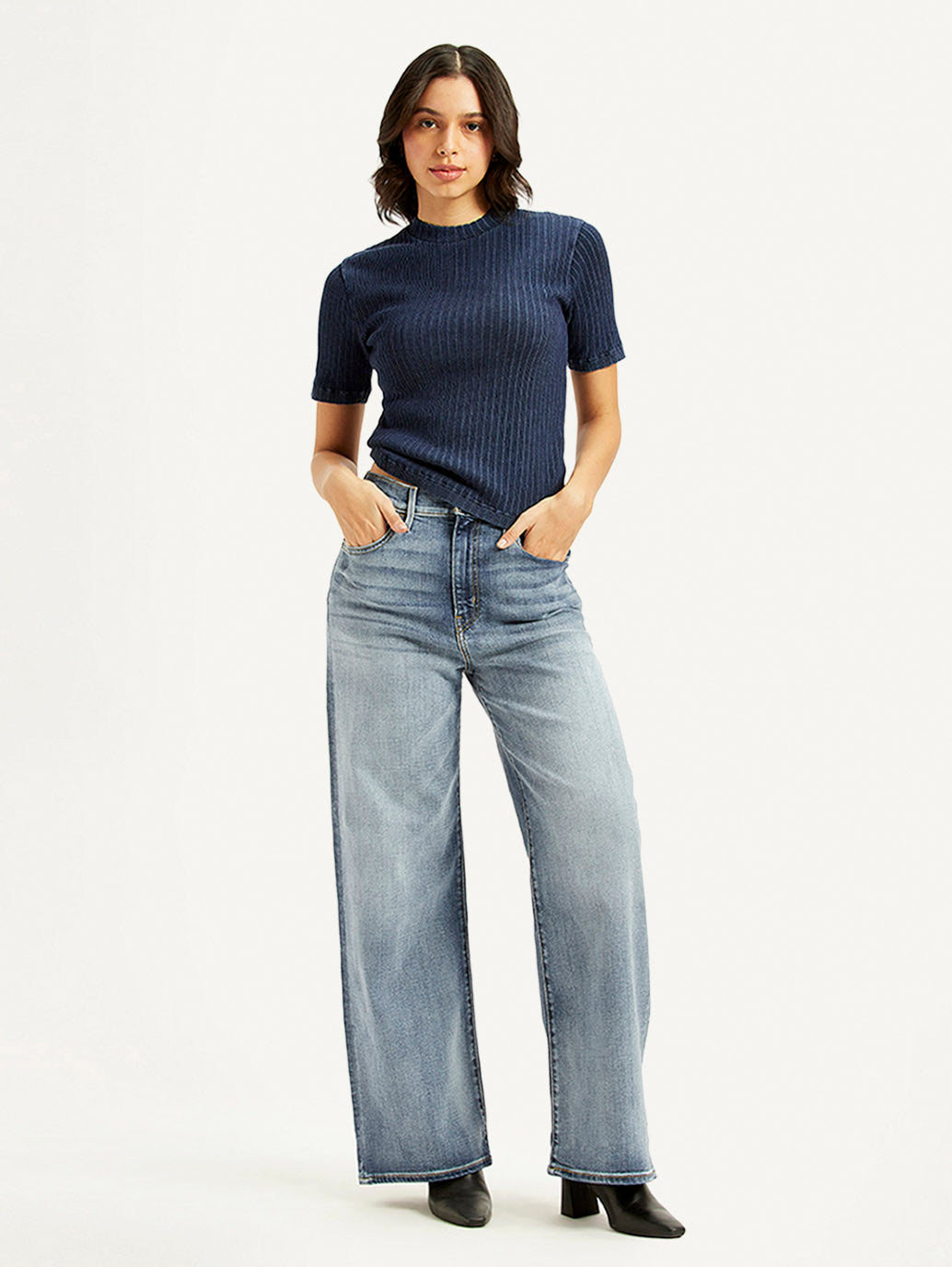 Women's Solid Greyish Blue Crew Neck Top - Styleshot View