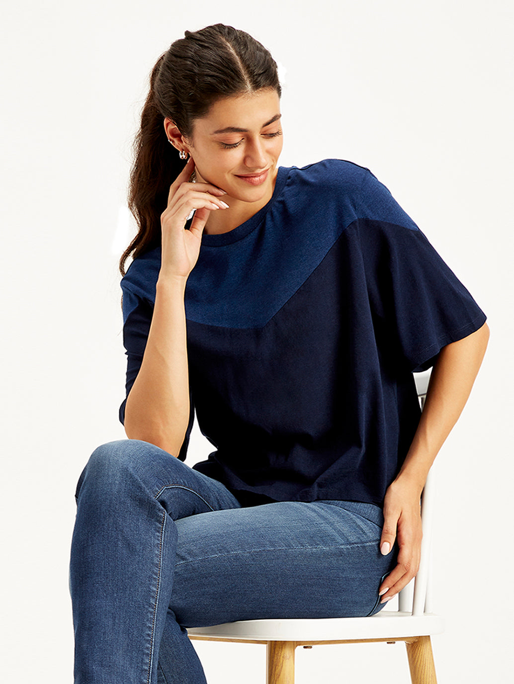 Women's Colorblock Loose Fit Crop T-Shirt - 16b10f4f-27cc-4e7c-a77e-6a282a3a6aa2 View