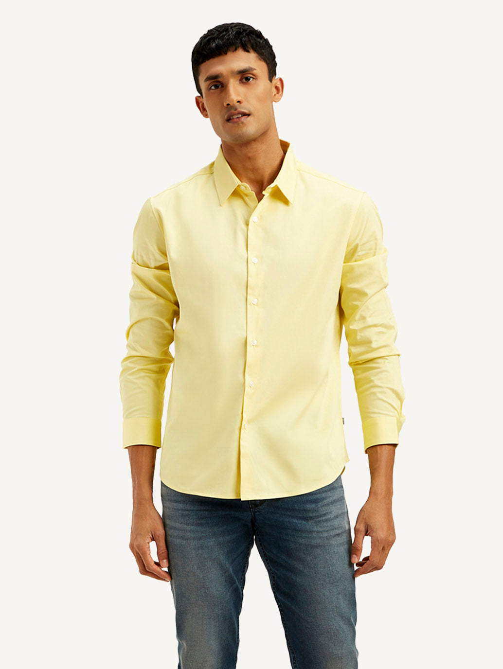 Men's Redloop Solid Slim Fit Shirt - Front View