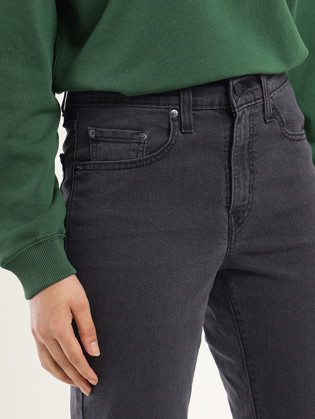 Women's 710 Black Skinny Fit High Rise Jeans - Detail View