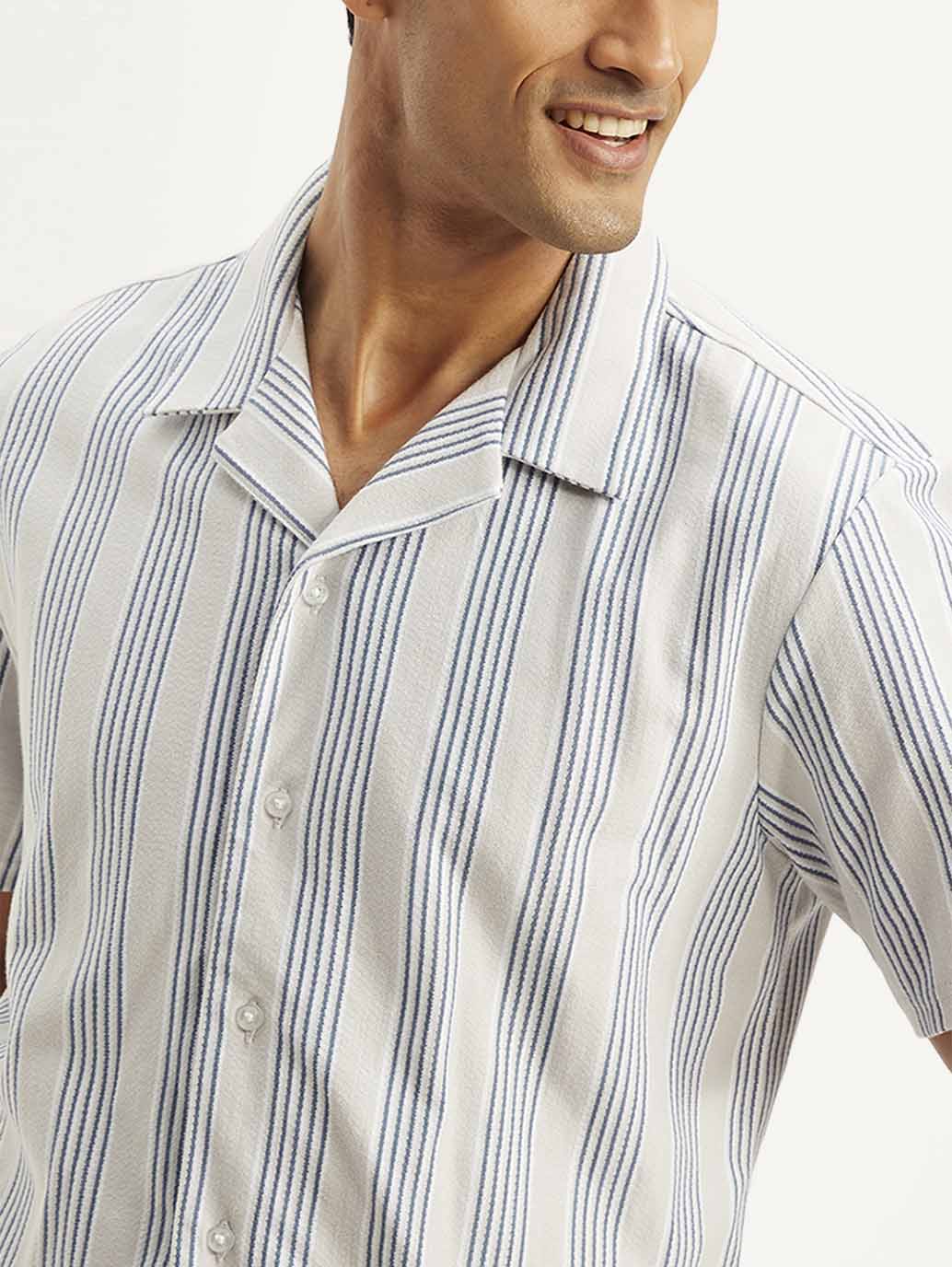 Men's Resort Collar Striped Relaxed Fit Camp Shirt - Detail View