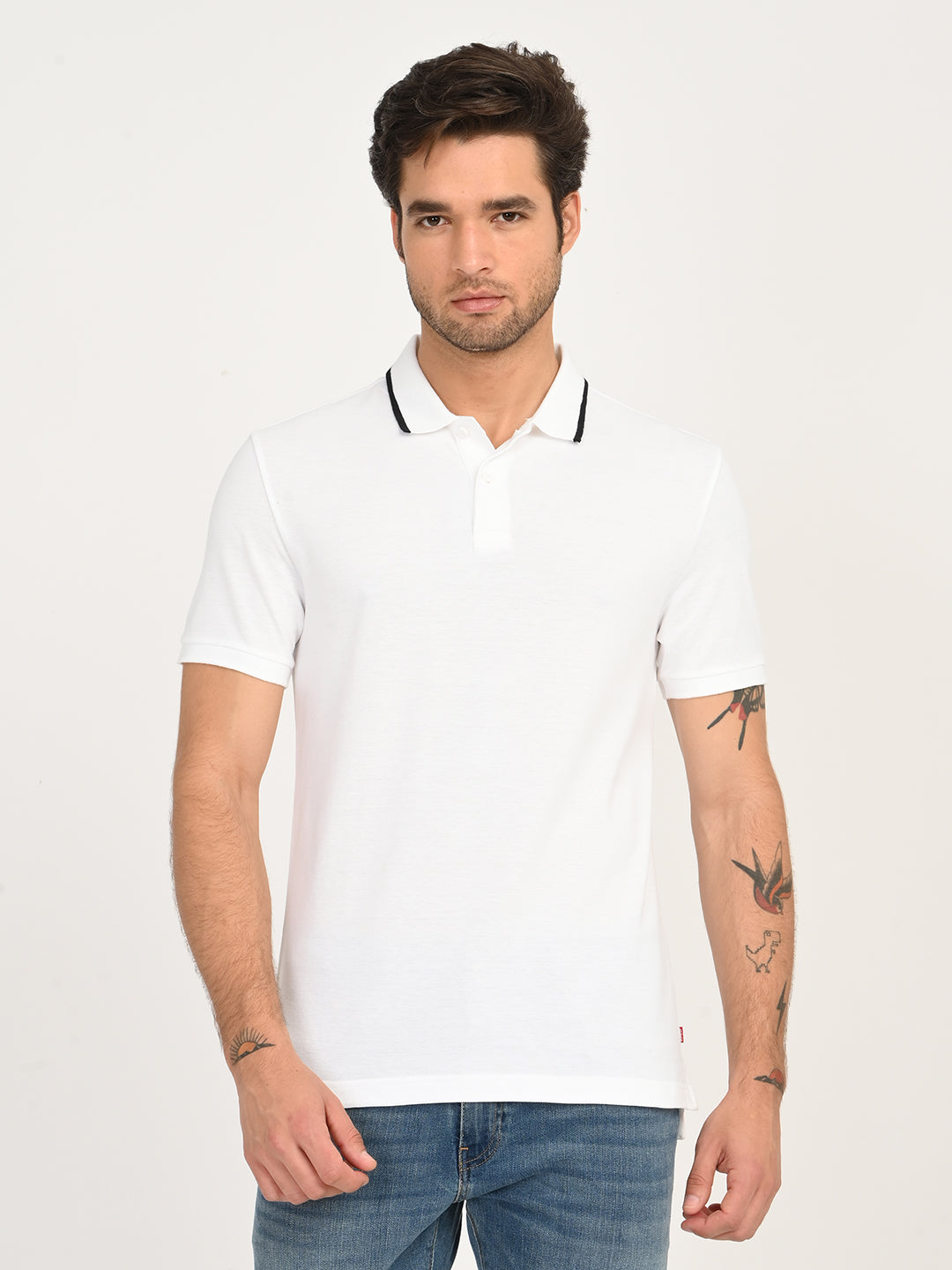Men's Solid White Slim Fit Polo T-shirt - frount View