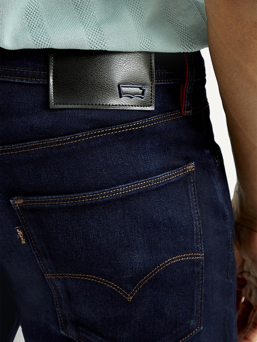 Men's 527 Med Indigo Bootcut Fit Mid Rise Jeans - Detail View