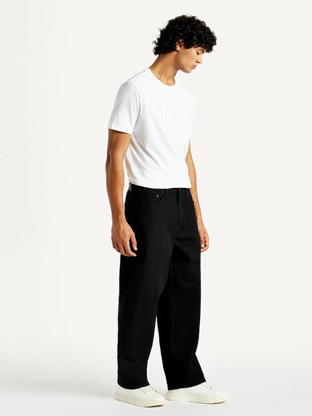 Men's 578 Black Loose Fit Mid Rise Jeans - Side View