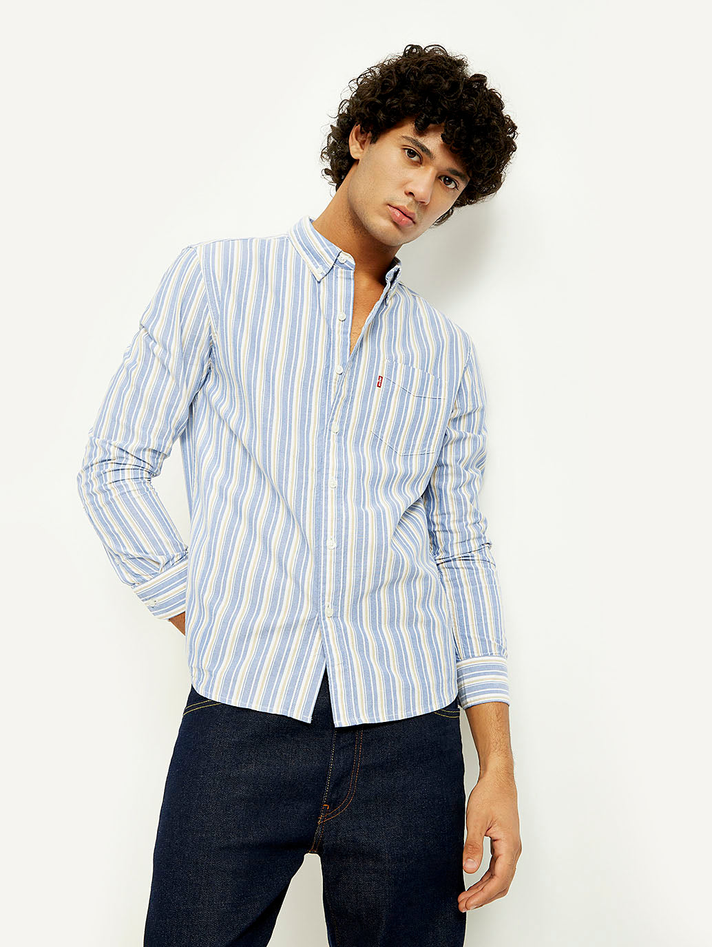 Men's Striped Slim Fit Oxford Shirt - Elevated View