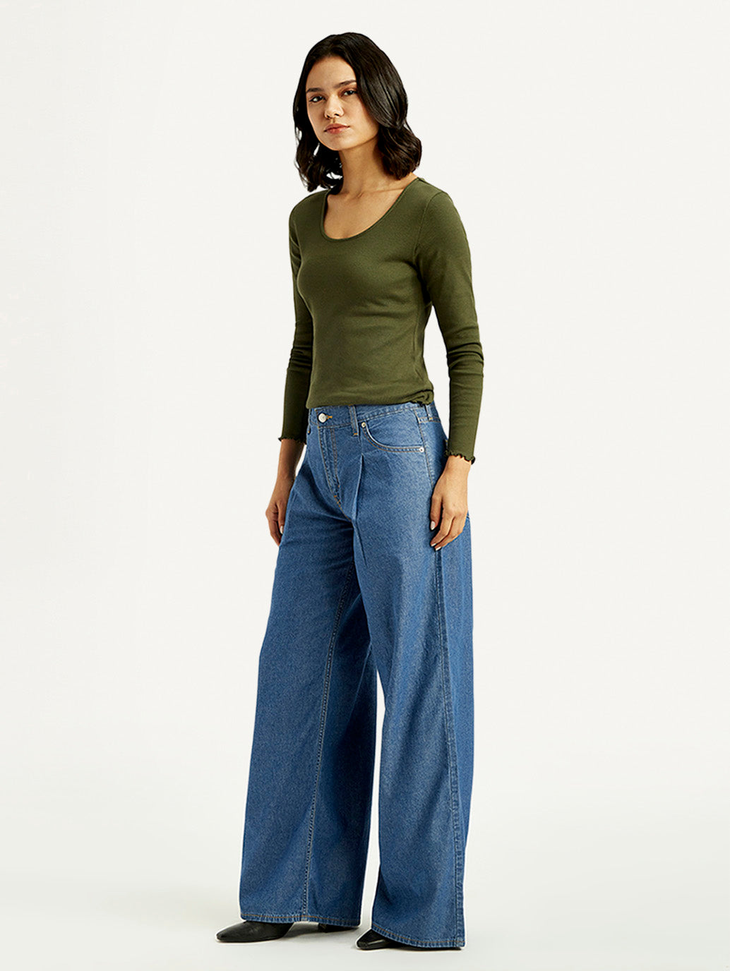 Women's Mid Indigo Baggy Fit High Rise Jeans - Side View
