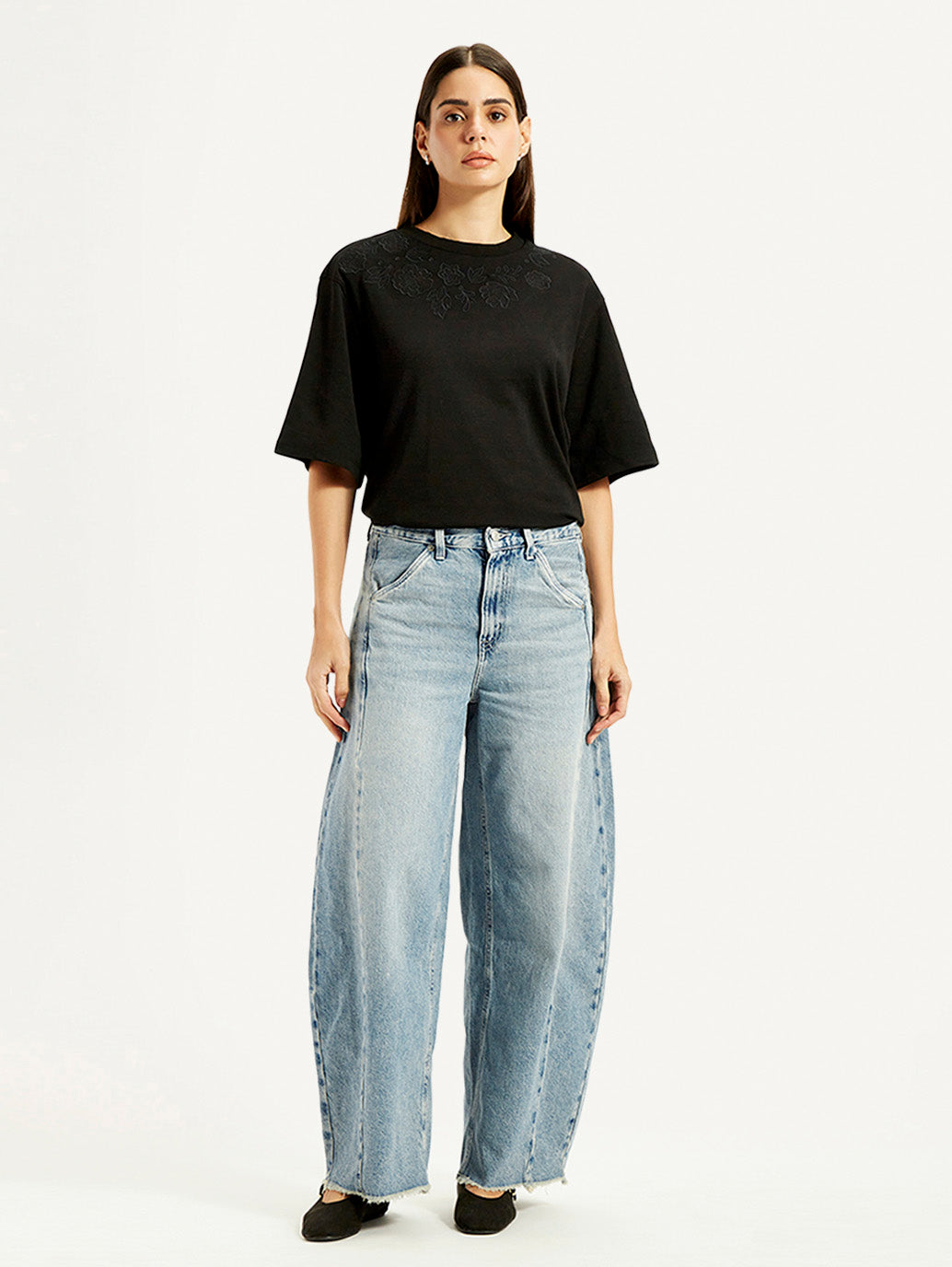 Women's Light Blue Baggy Dad Barrel Loose Fit Mid Rise Jeans - Front View