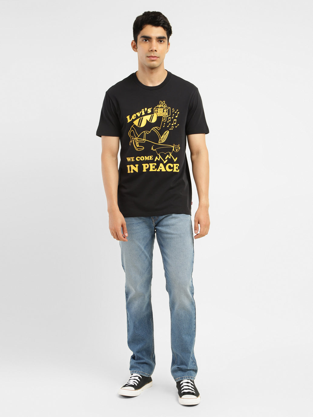 Men's Graphic Crew Neck T-shirt - 75f36790-5c3d-4ca5-a53e-0df6006c4c90 View
