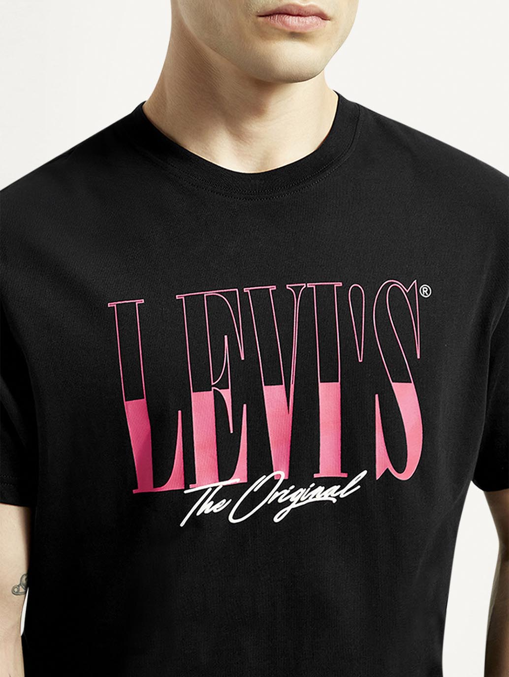Men's Graphic Slim Fit T-Shirt - Detail View