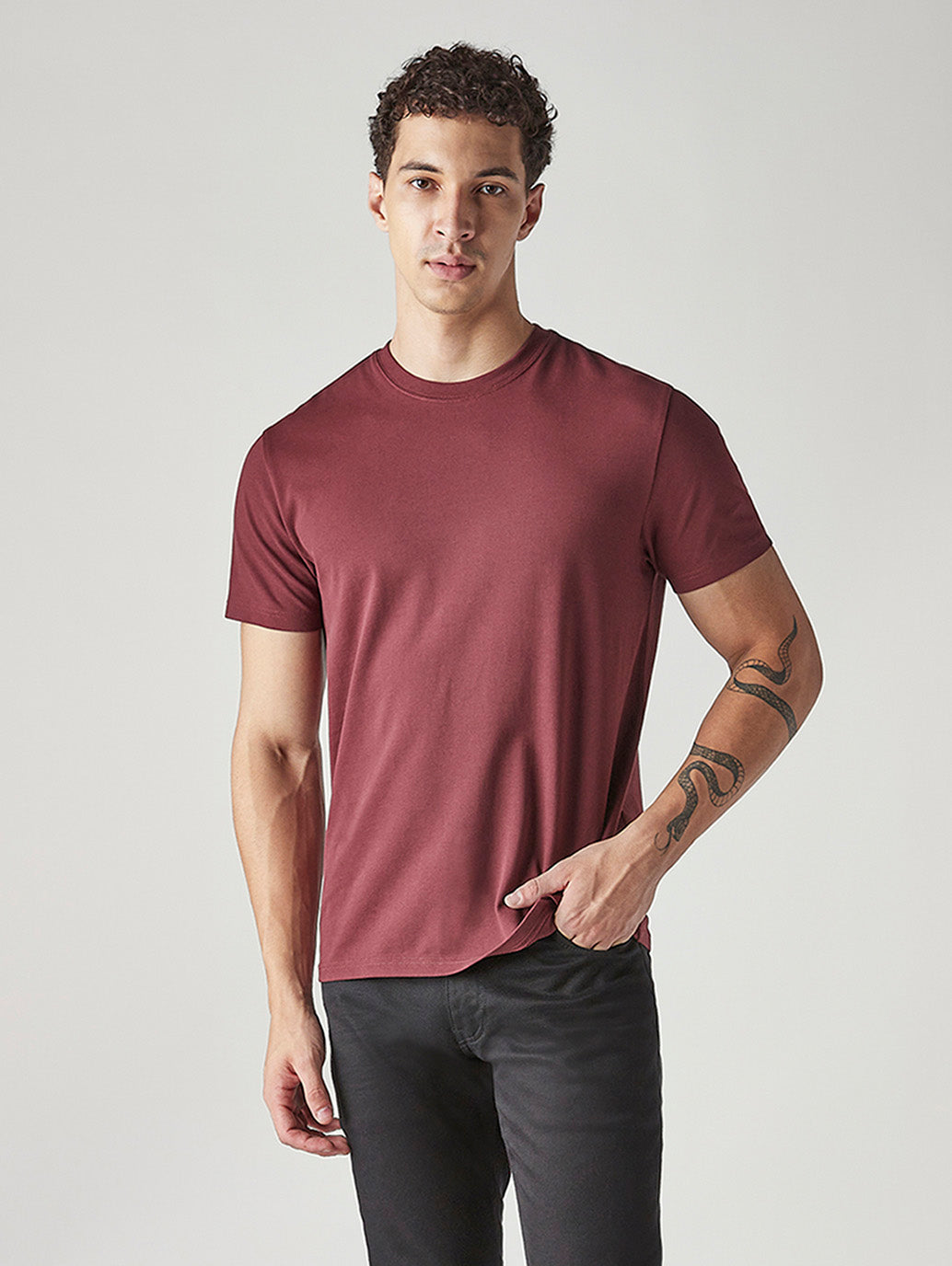 Men's Solid Slim Fit Pique T-Shirt