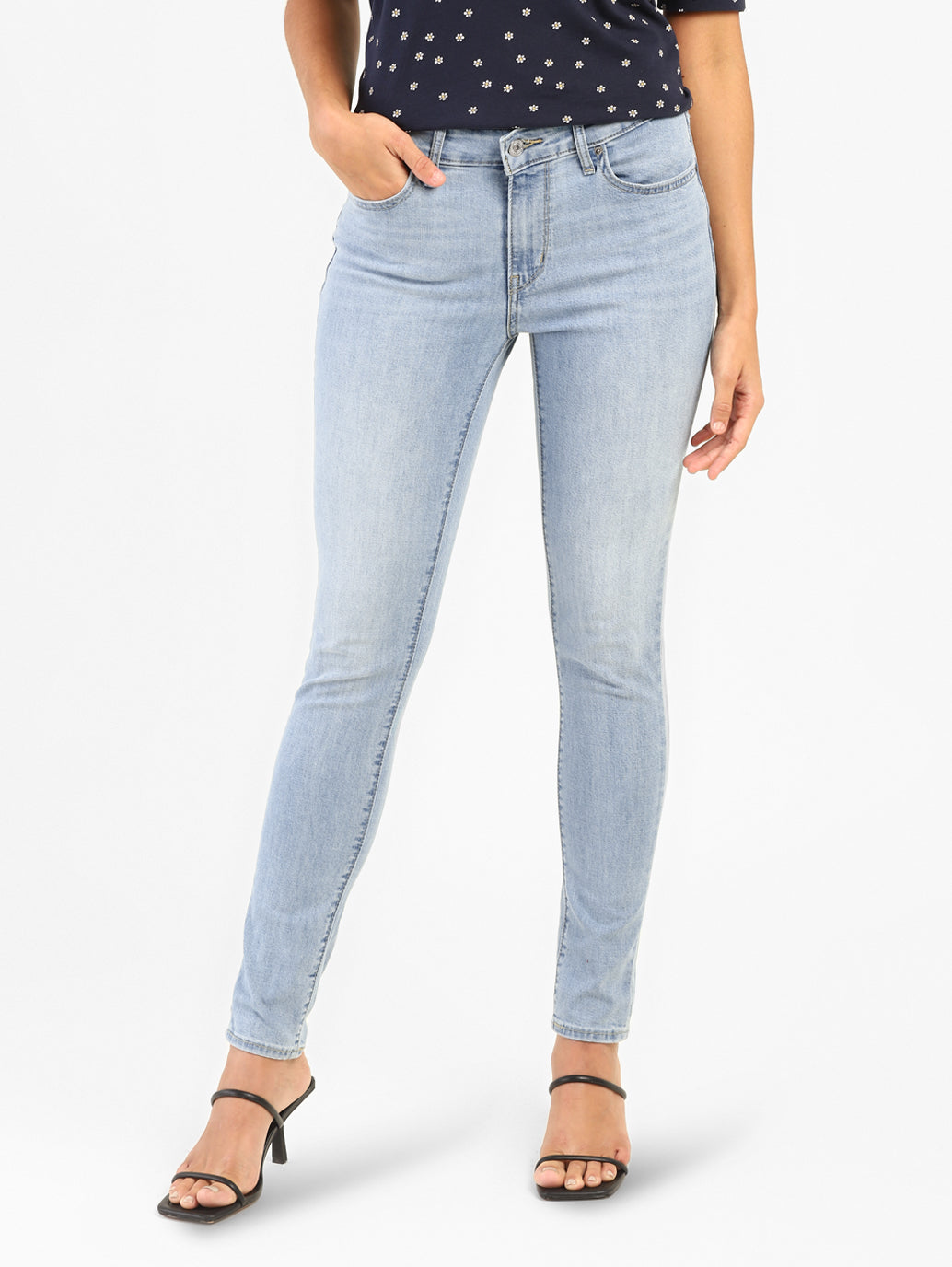 Women's 711 Blue Skinny Fit Mid Rise Jeans - b2dd3261-b411-4b4e-b703-9bc52fe08c74 View