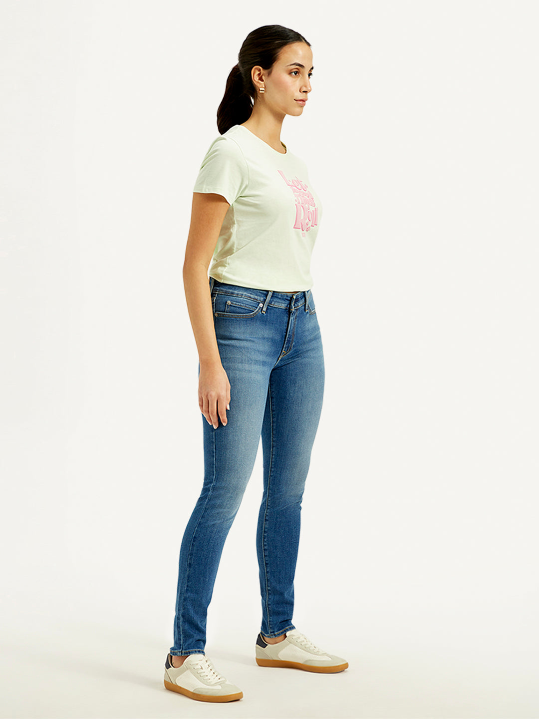 Women's 711 Blue Skinny Fit Mid Rise Jeans - Side View