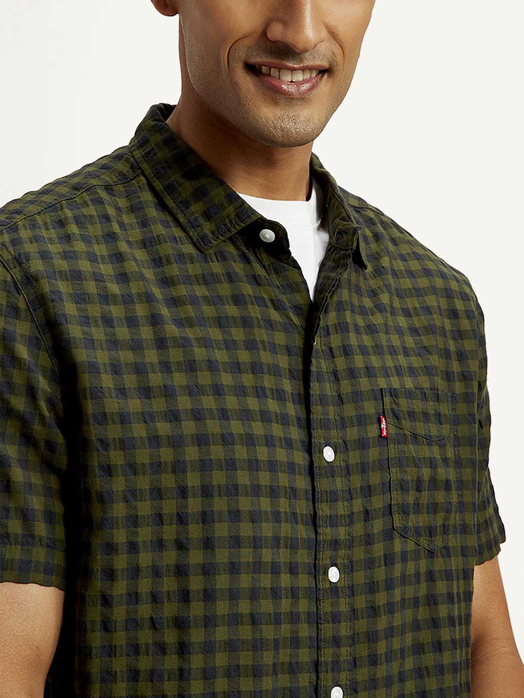 Men's Checkered Slim Fit Shirt - Detail View