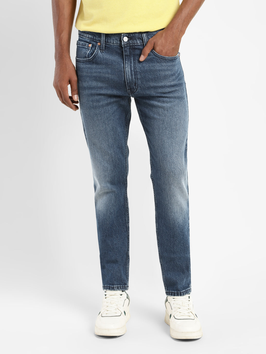 Men's 512 Blue Slim Tapered Fit Mid Rise Jeans - 7f5b820d-894f-405b-89c6-a638cfc5b869 View