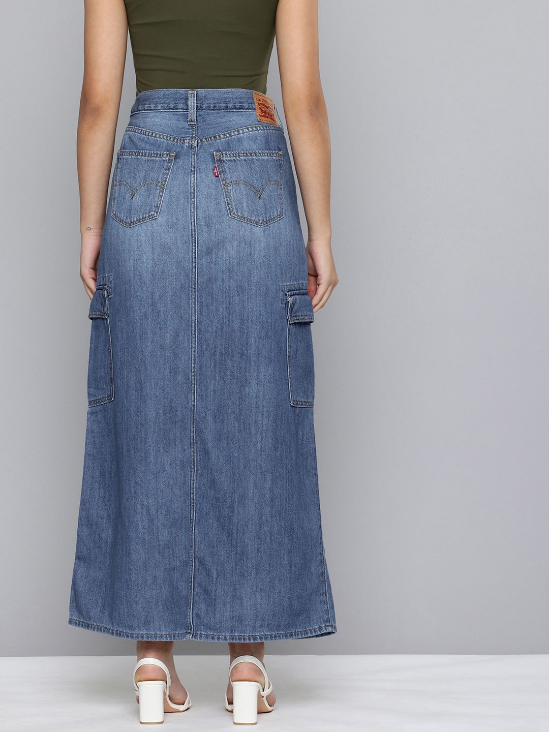Women's Mid Rise Blue Solid Skirt - 51053976-5b32-4445-99d9-52e1c5f9b0751731414016725-Levis-Women-Skirts-1641731414016216-3 View