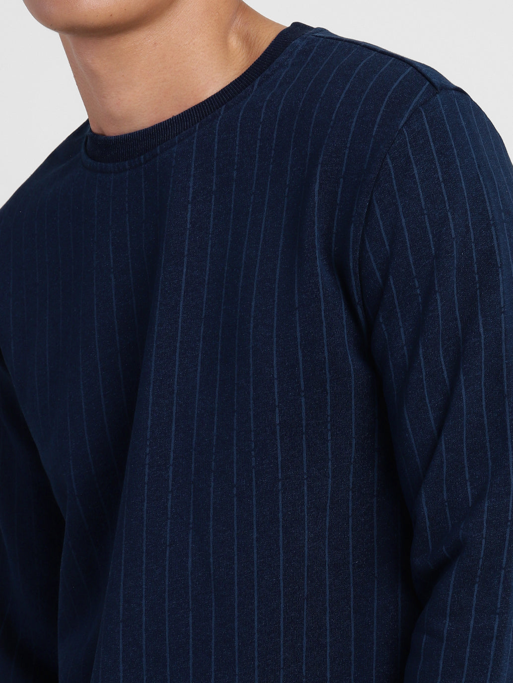 Men's Striped Crew Neck Sweatshirt - efe1d87f-ca12-4eb3-85e6-9bc57926b4d8 View