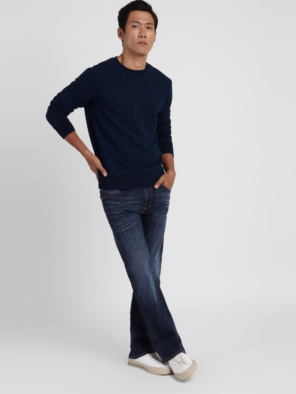 Men's Striped Crew Neck Sweatshirt - 67ca07f8-a082-4b2a-b88e-45dcb296811a View