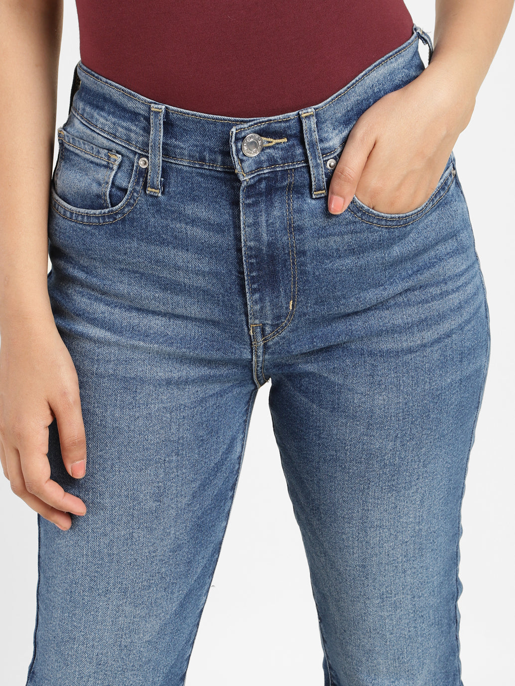 Women's 724 Blue Straight Fit High Rise Jeans - 27550323-109b-446e-83b9-b1b7b66d2f53 View