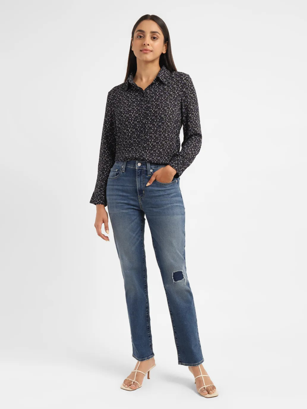 Women's 724 Blue Straight Fit High Rise Jeans - 8ae17b6b-072b-40c3-8f57-35c6cde84145 View