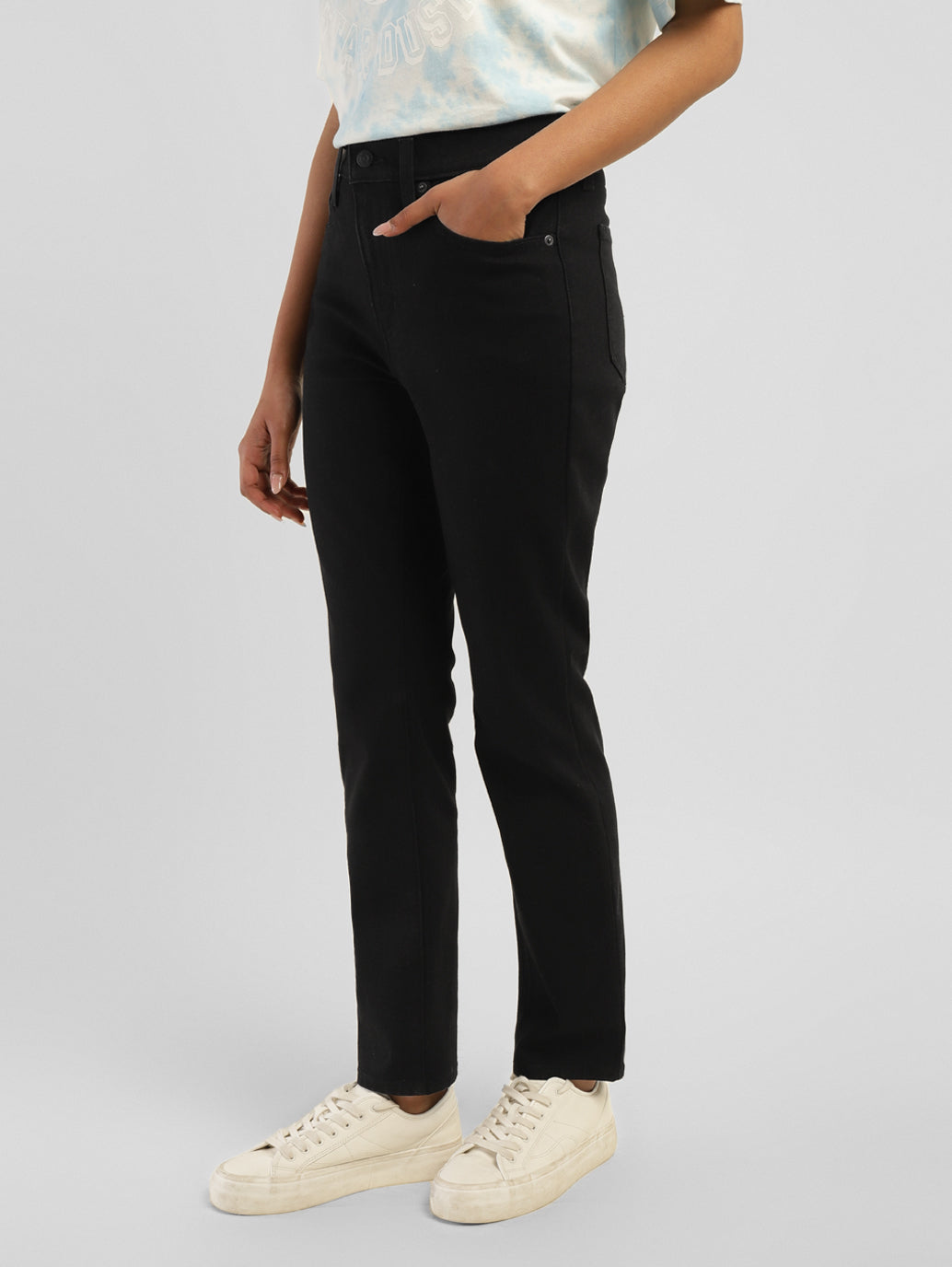 Women's 724 Black Straight Fit High Rise Jeans - 05ca379f-4b2b-4551-b0f6-ccdbefe9ff81 View