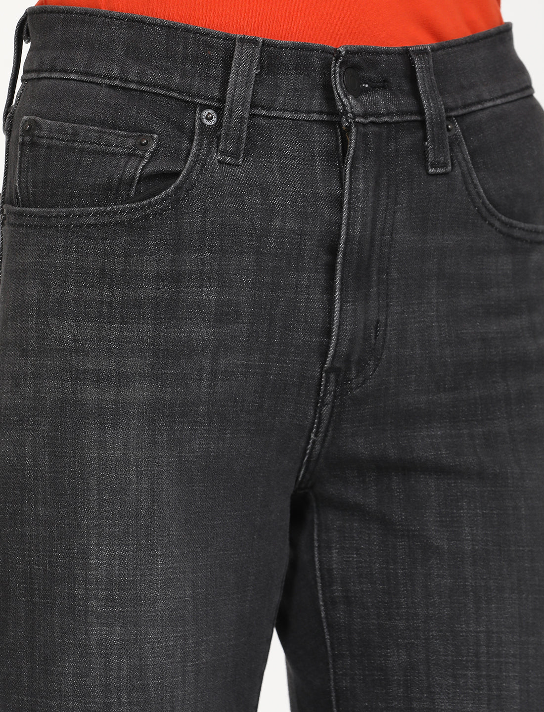 Women's 724 Black Straight Fit High Rise Jeans - Detail View