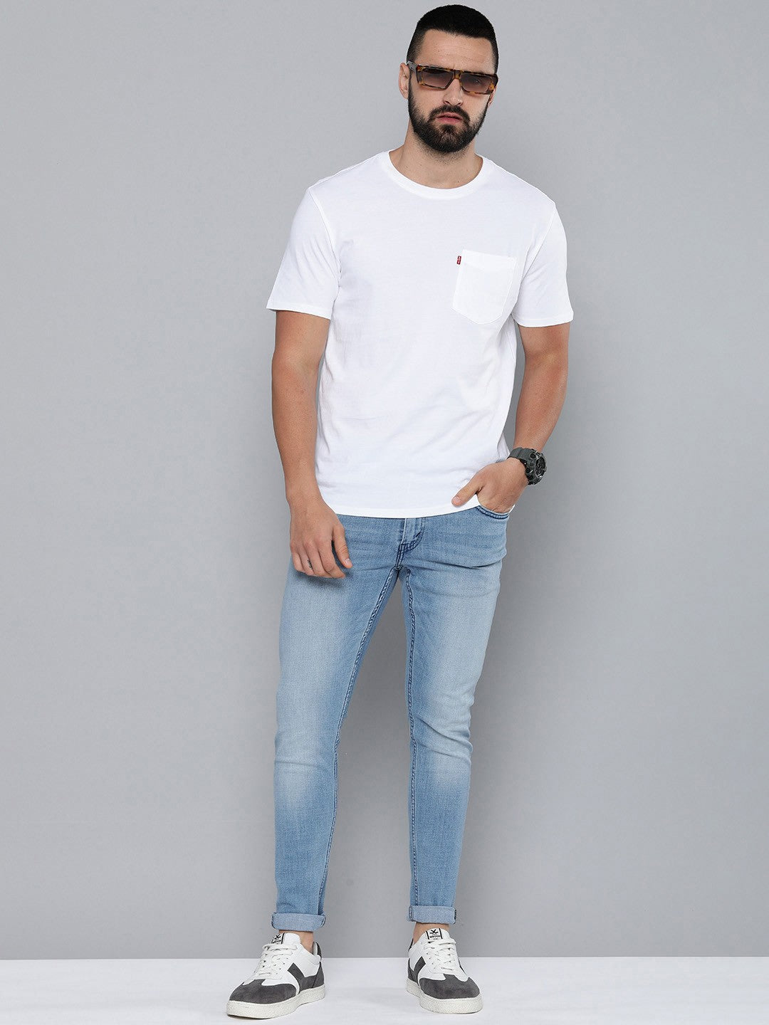 Men's Blue Skinny Fit Mid Rise Jeans - 6dd5dd59-b8c7-45e5-9223-14f3ba59a2921705643922940-Levis-Men-Jeans-2551705643922623-4 View