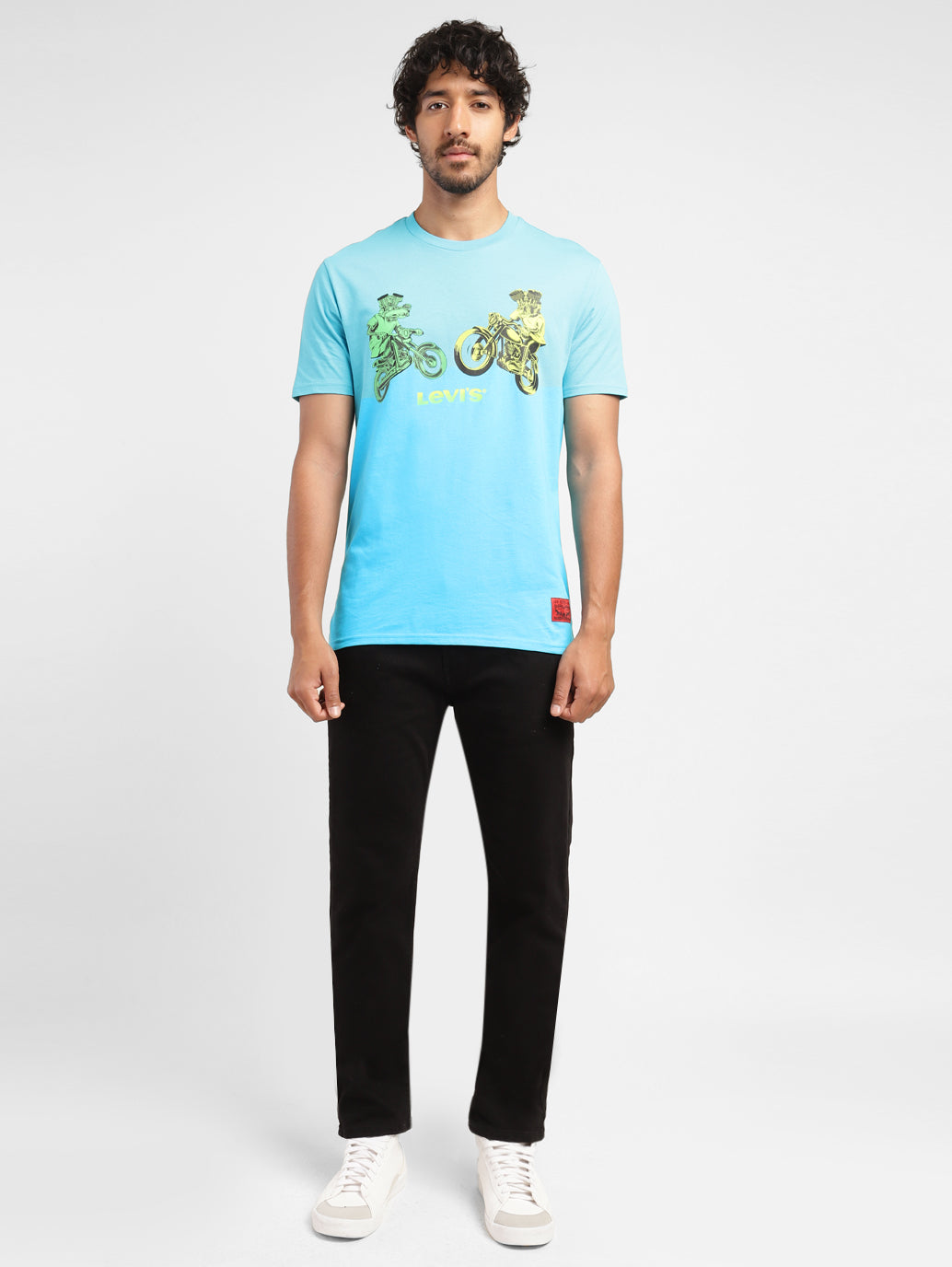 Men's Graphic Print Regular Fit T-shirt - 103ba2e0-a816-472a-8449-be5c46504492 View