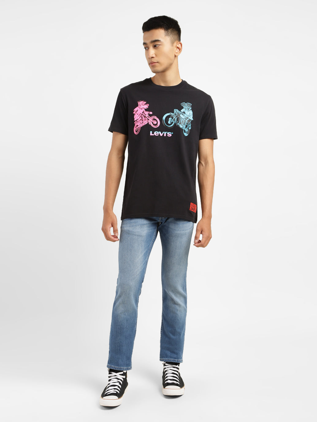 Men's Graphic Print Regular Fit T-shirt - 5a803119-b226-4c50-b38f-a8e8a55aa0e2 View