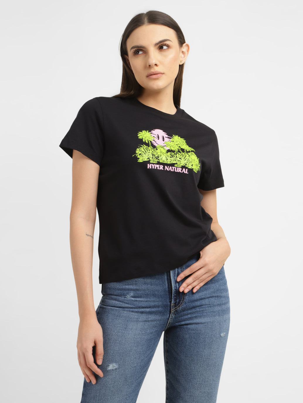 Women's Graphic Print Regular Fit T-shirt - 5b00bbb4-771f-49ac-9e20-b1d7d6613a50 View