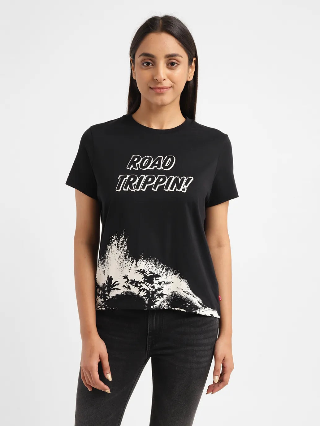 Women's Graphic Crew Neck T-shirt - 233843af-19d5-4dd3-9f04-9ade017c4320 View
