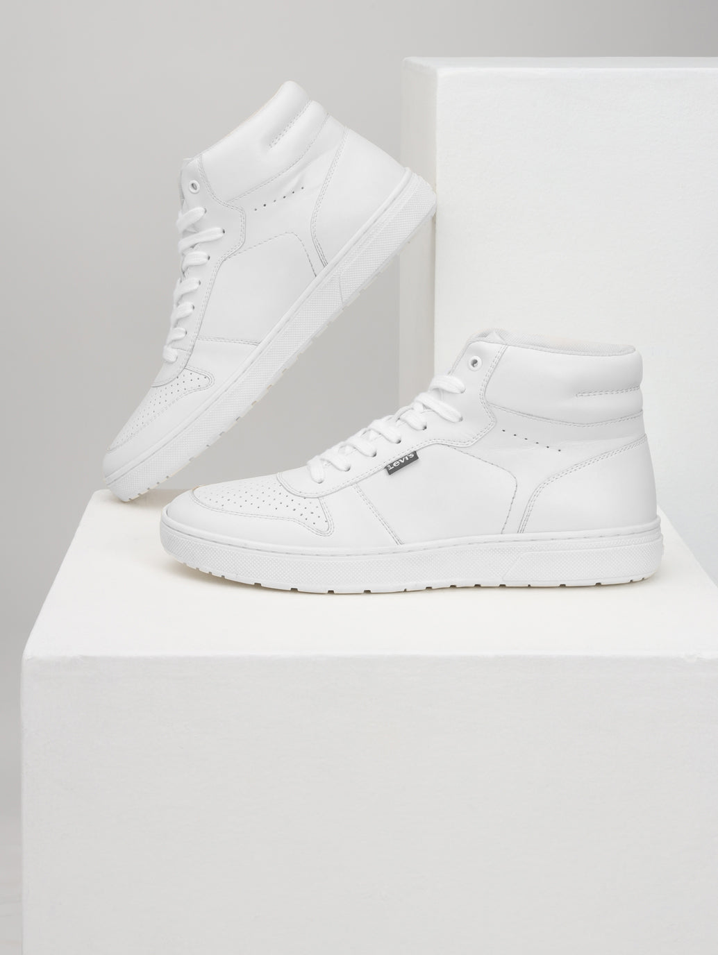 Men's White Solid Boots - Style View