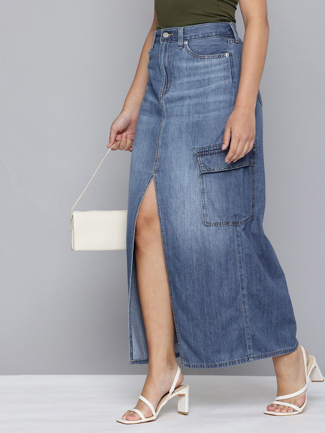 Women's Mid Rise Blue Solid Skirt - 94061c82-2162-410f-ad07-1c9721ed6f011731414016750-Levis-Women-Skirts-1641731414016216-1 View