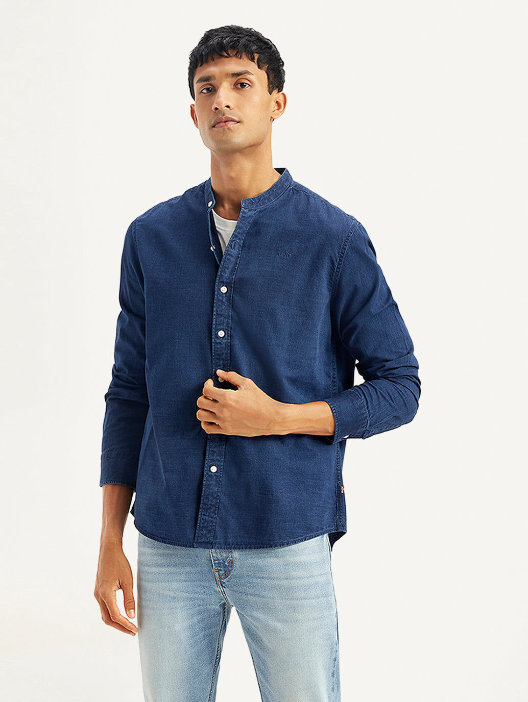 Men's Solid Regular Fit Shirt - 9de95946-2070-4749-b958-16bec1a00493 View