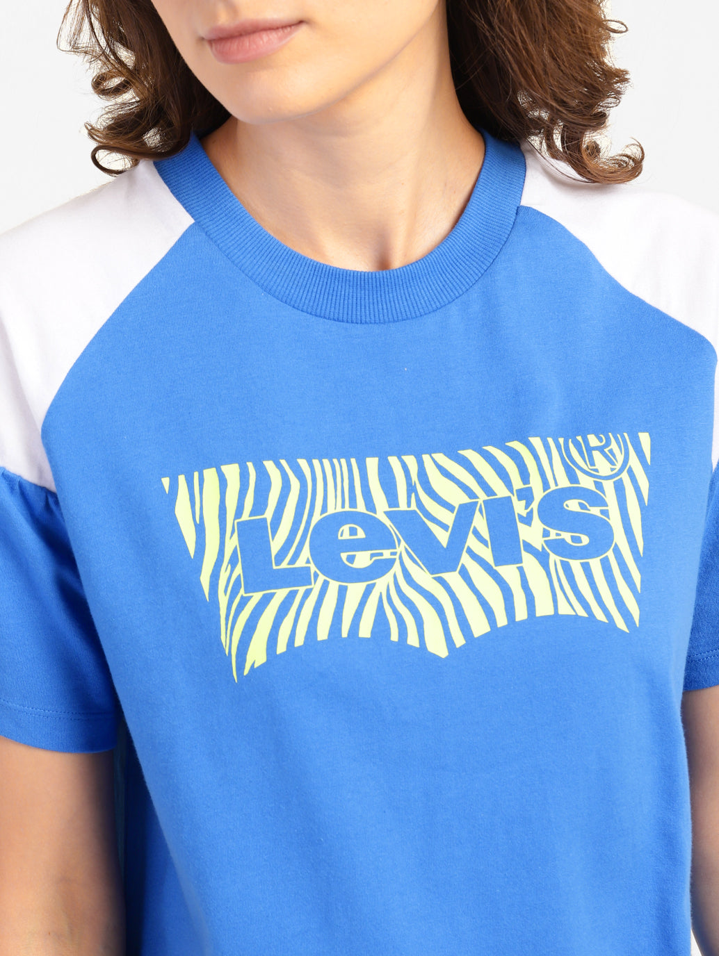 Women's Brand Logo Crew Neck T-shirt - 6ddb1fb8-f85f-44b6-ac0d-3ec2c7fe6292 View