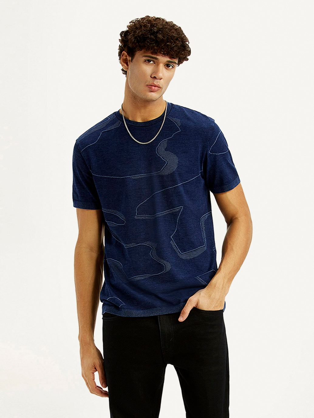 Men's Abstract Navy Blue Slim Fit Seamless T-shirt - Styleshot View