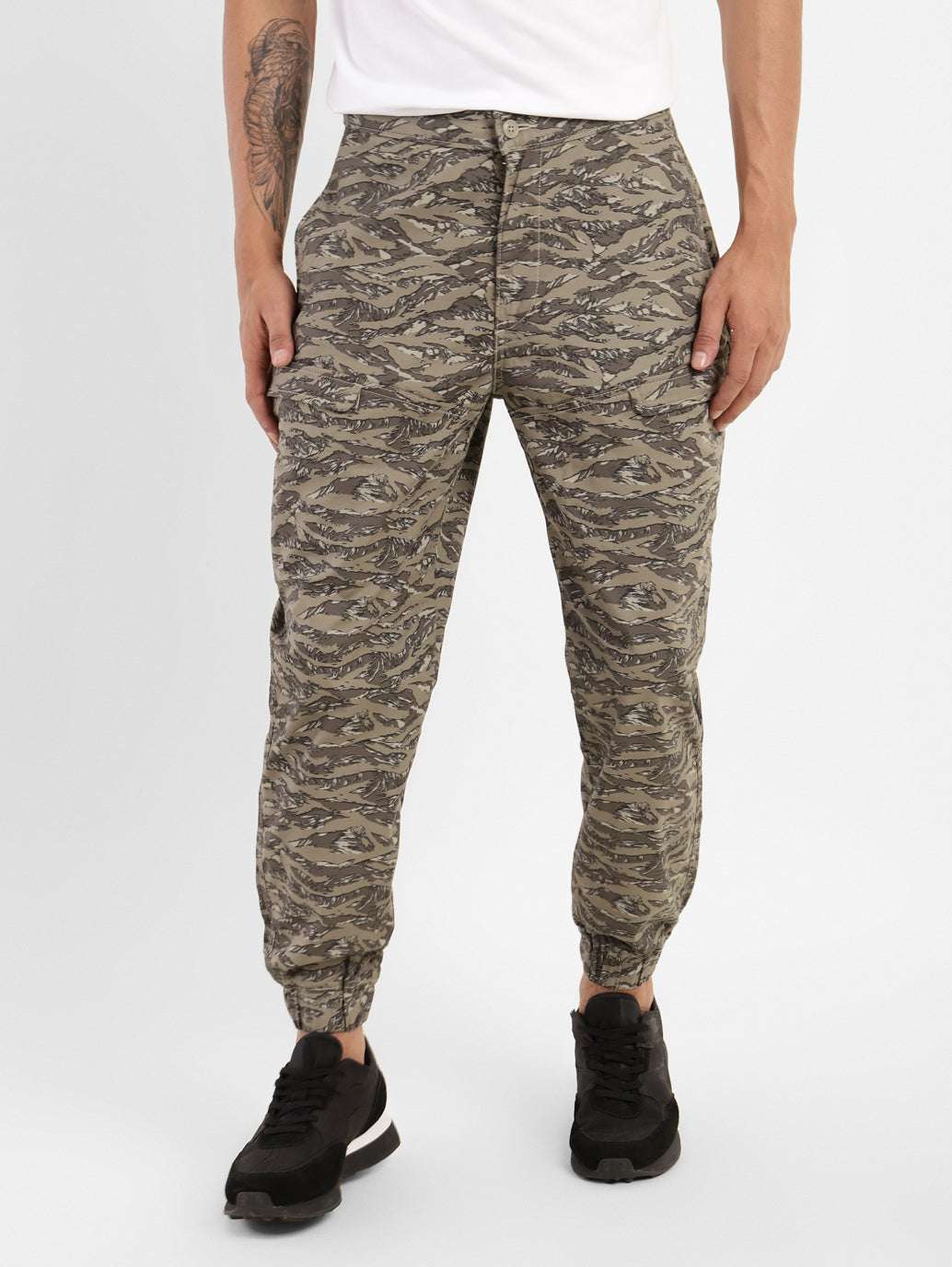 Men's Regular Fit Joggers - 5e24daae-477a-4744-86d8-13a2840ebf58 View