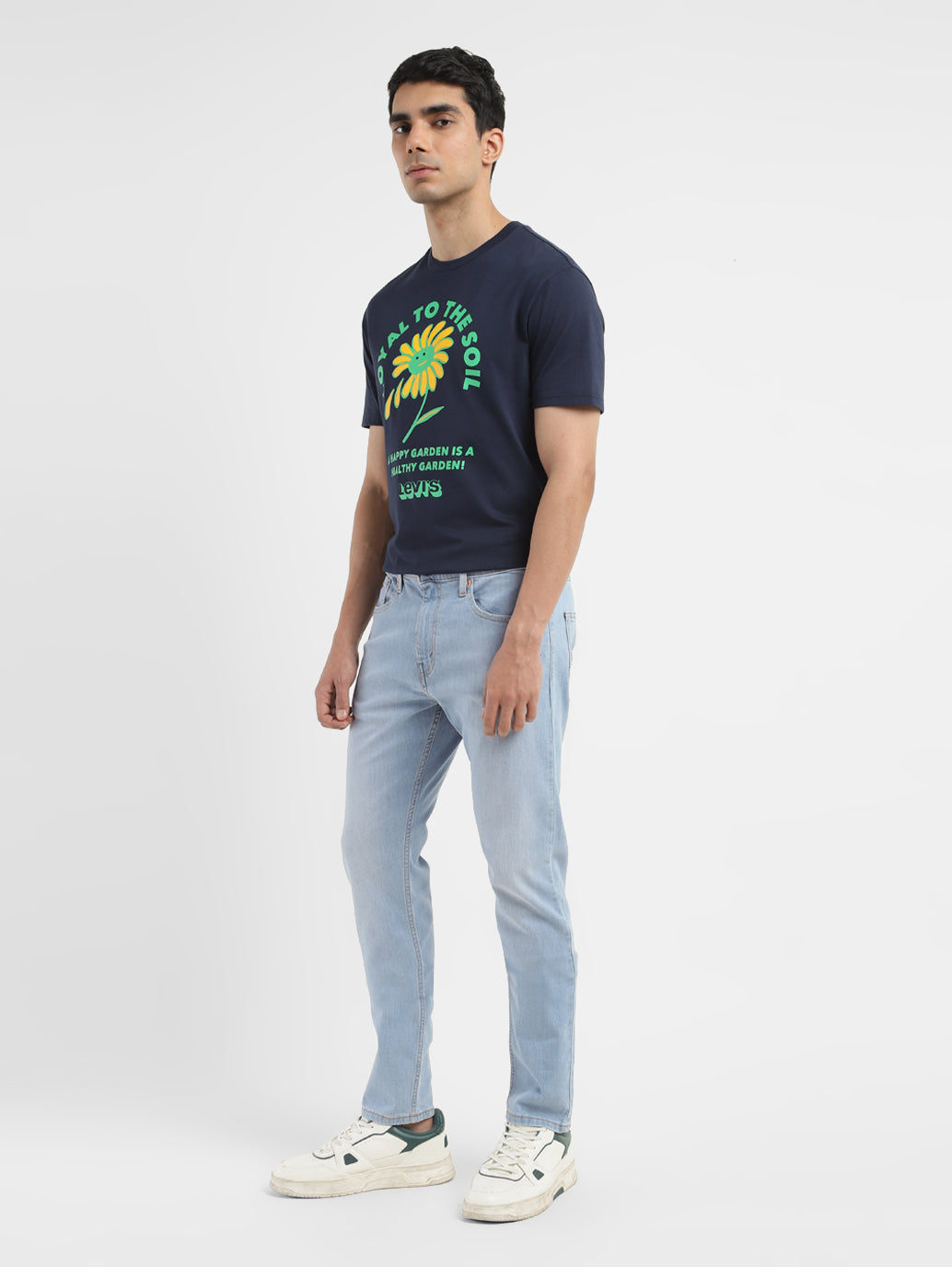 Men's 512 Blue Slim Tapered Fit Mid Rise Jeans - b142ad33-a144-4dcc-9300-81490da5d9e6 View