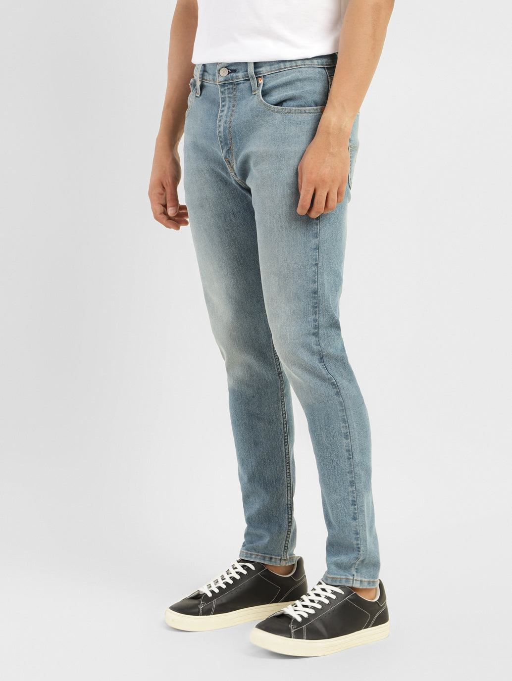 Men's 512 Blue Slim Tapered Fit Mid Rise Jeans - 348987df-5ab8-44eb-89c1-683c3dfac8ab View