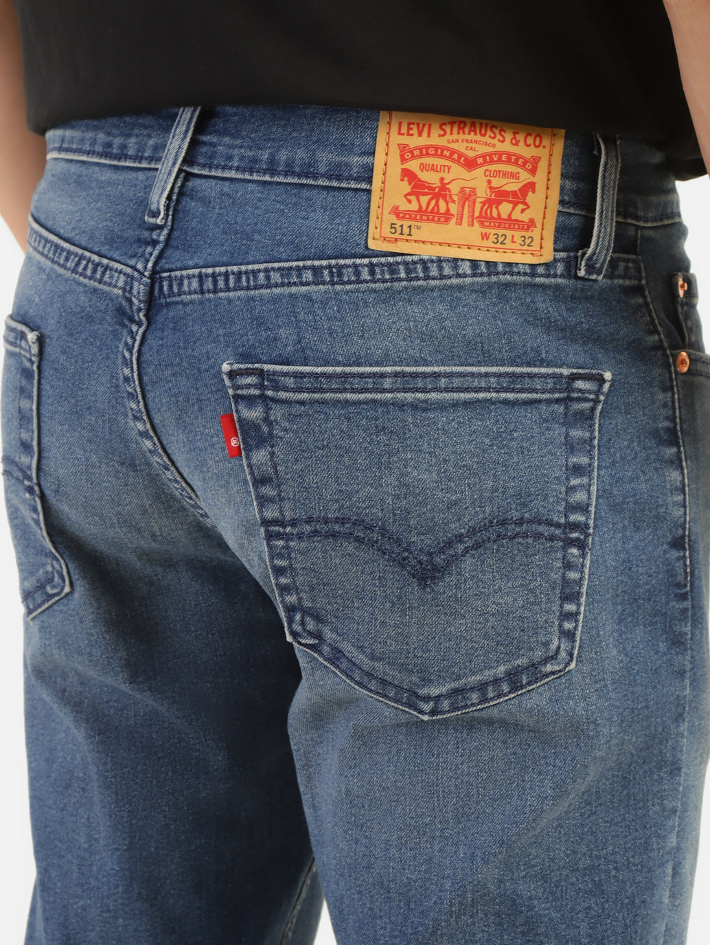 Men's 511 Navy Blue Slim Fit Mid Rise Jeans - Details View