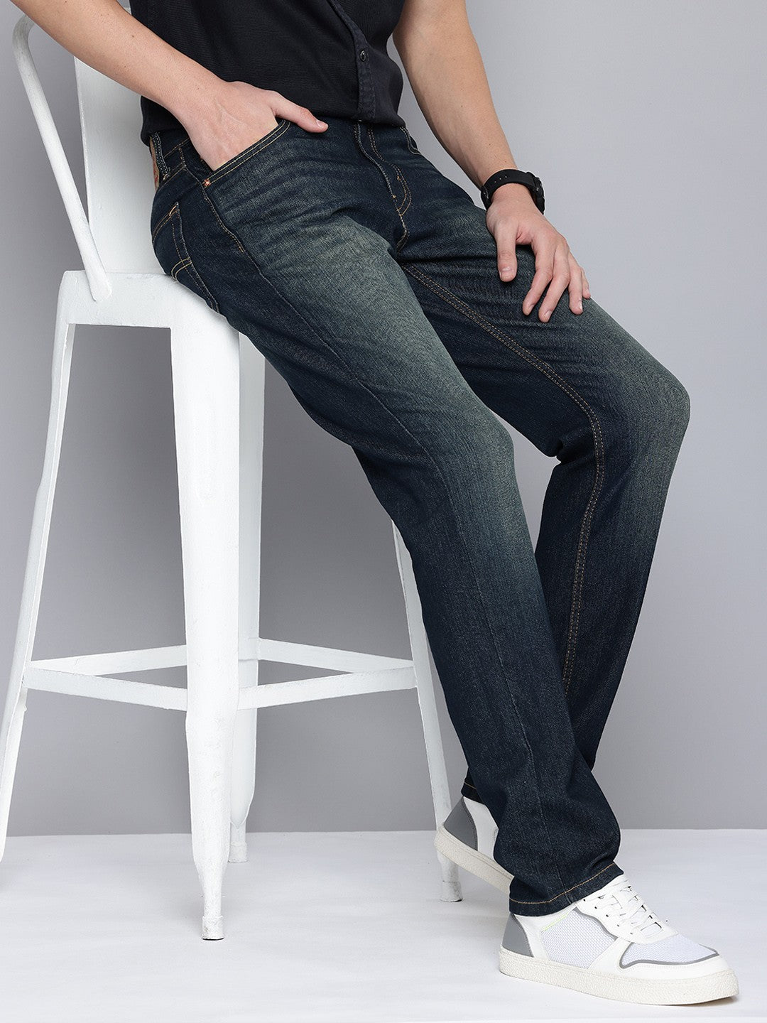 Men's 511 Blue Slim Fit Mid Rise Jeans - Style View