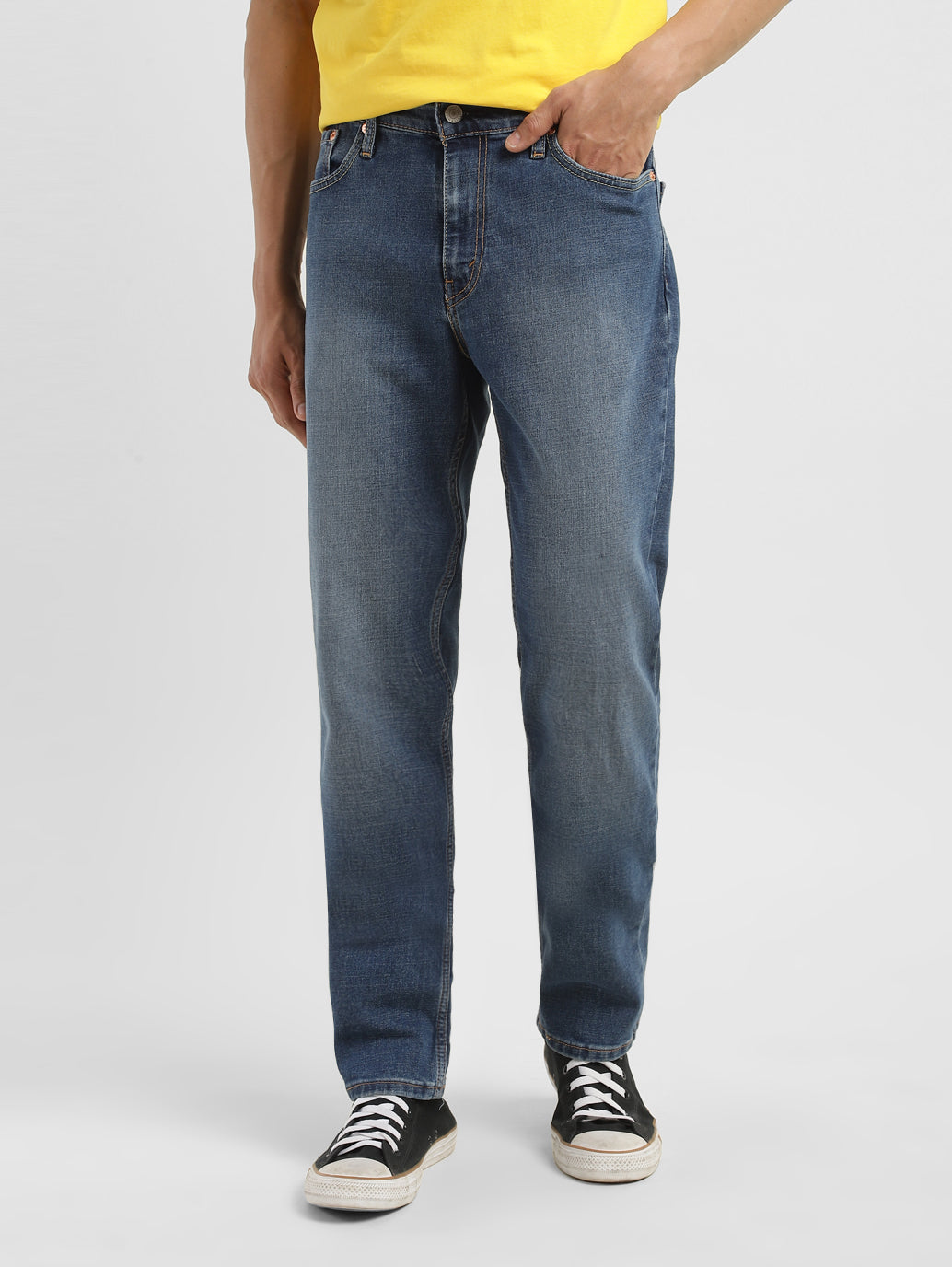 Men's 511 Blue Slim Fit Mid Rise Jeans - f56c89c5-a60e-4b48-93d4-eaf5aff0f626 View