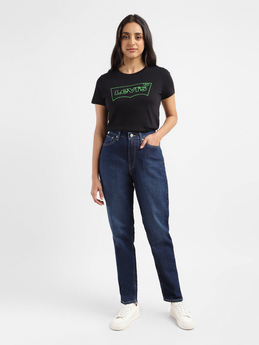Women's 80s Mom Blue Loose Fit High Rise Jeans - ModelFront View