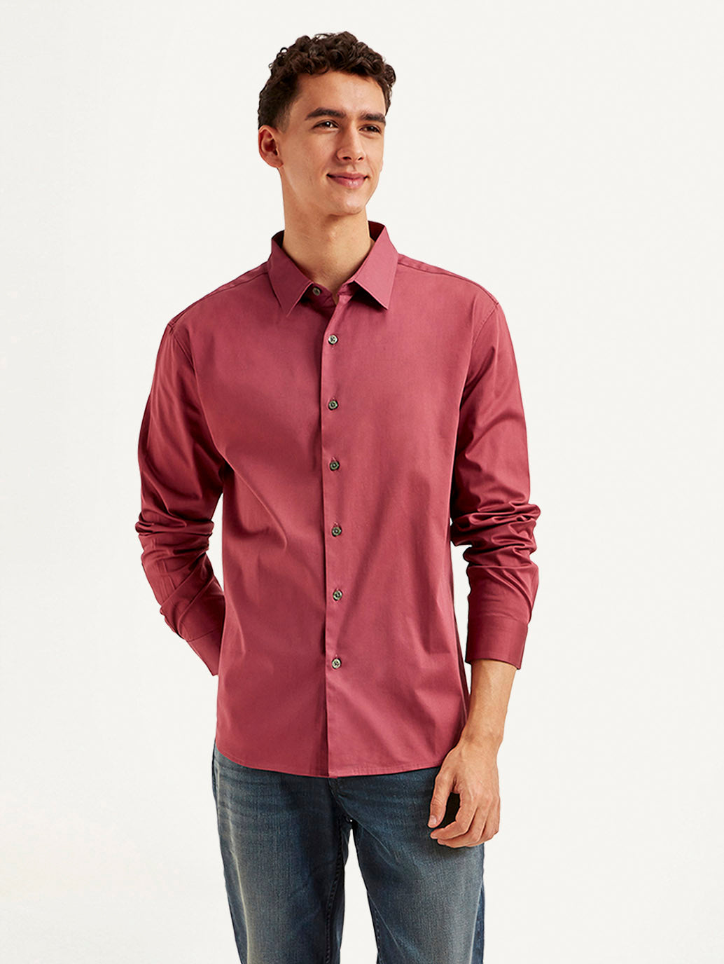 Men's Redloop Solid Slim Fit Shirt - Front View