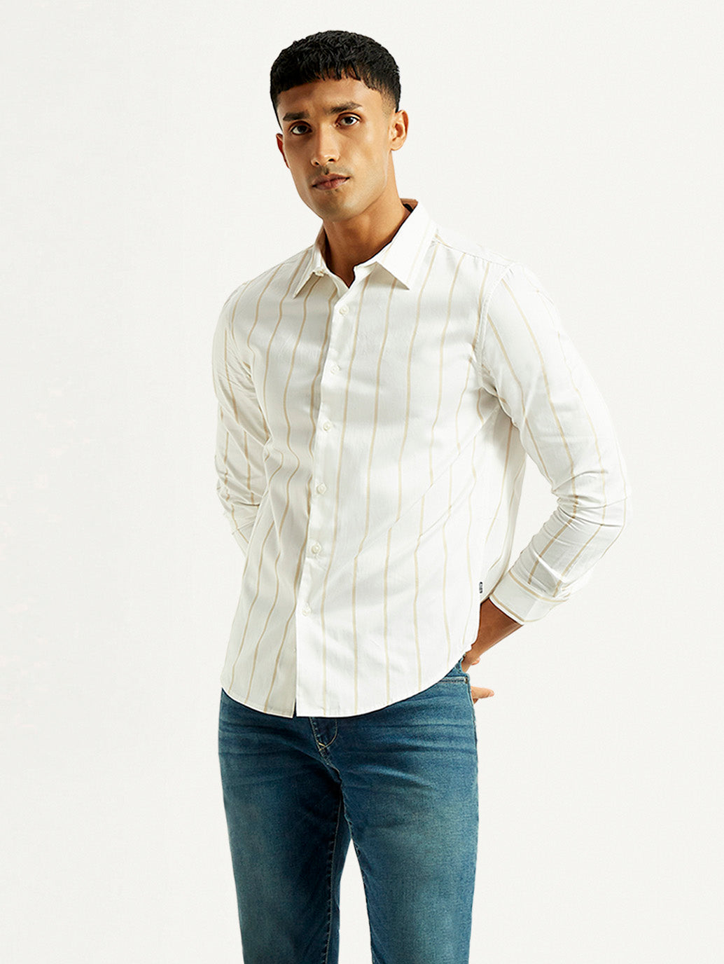 Men's Redloop Striped White Slim Fit Shirt - Styleshot View