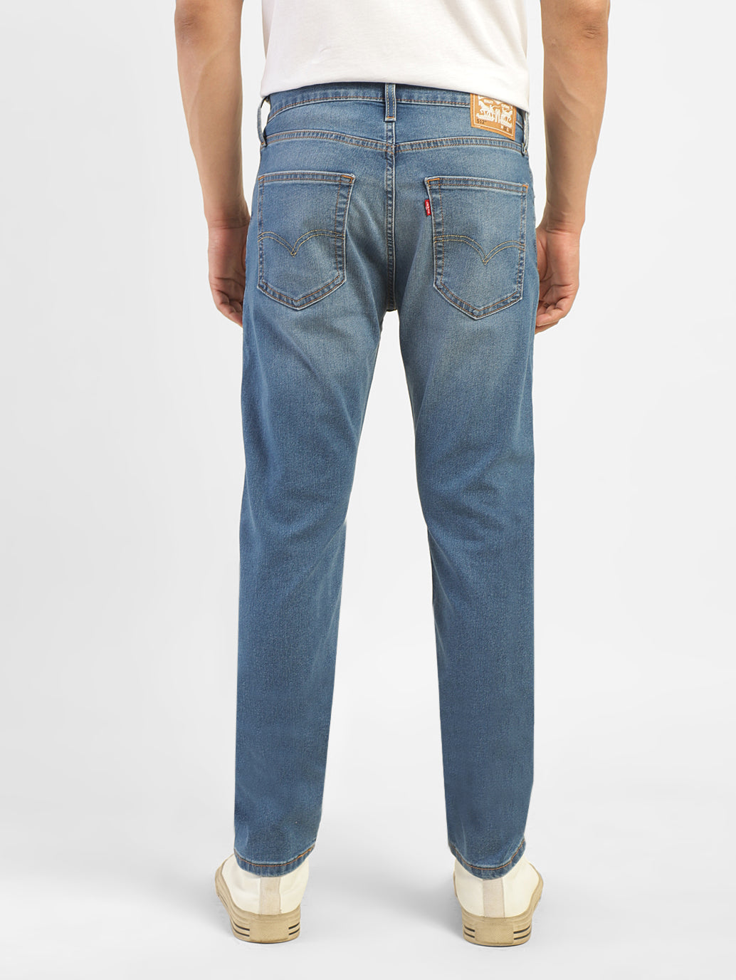 Men's 512 Blue Slim Tapered Fit Mid Rise Jeans - 060cde58-b7ae-4e65-afe4-2213287f73b2 View