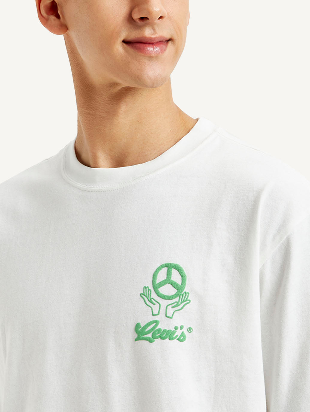 Men's Graphic Loose Fit T-shirt - Detail View