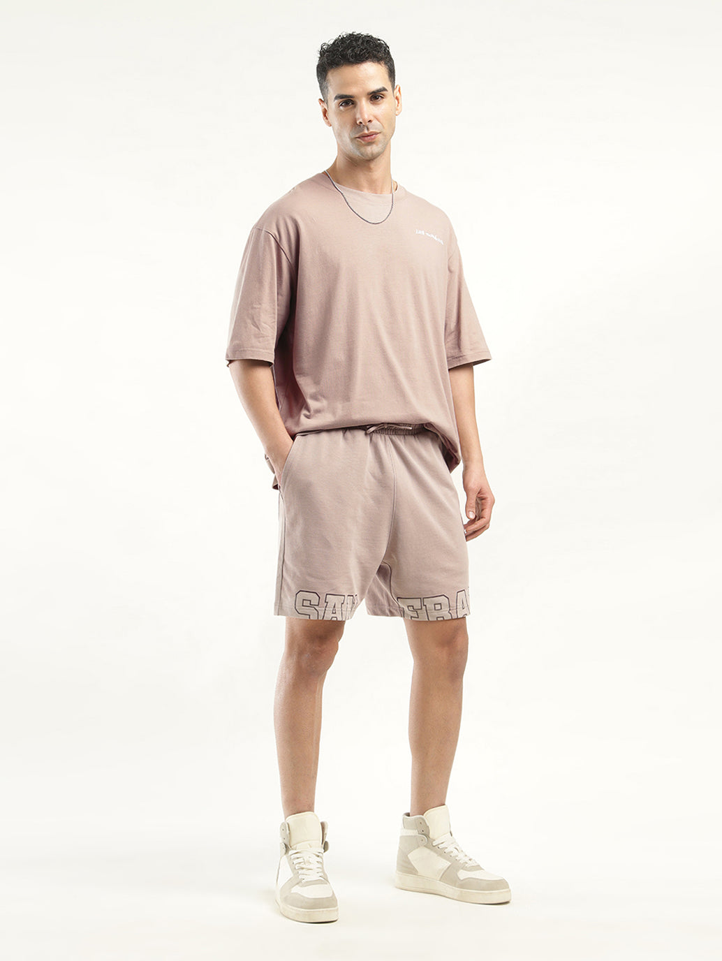 Men's Graphic Print Loose Fit T-Shirt - ModelFront View