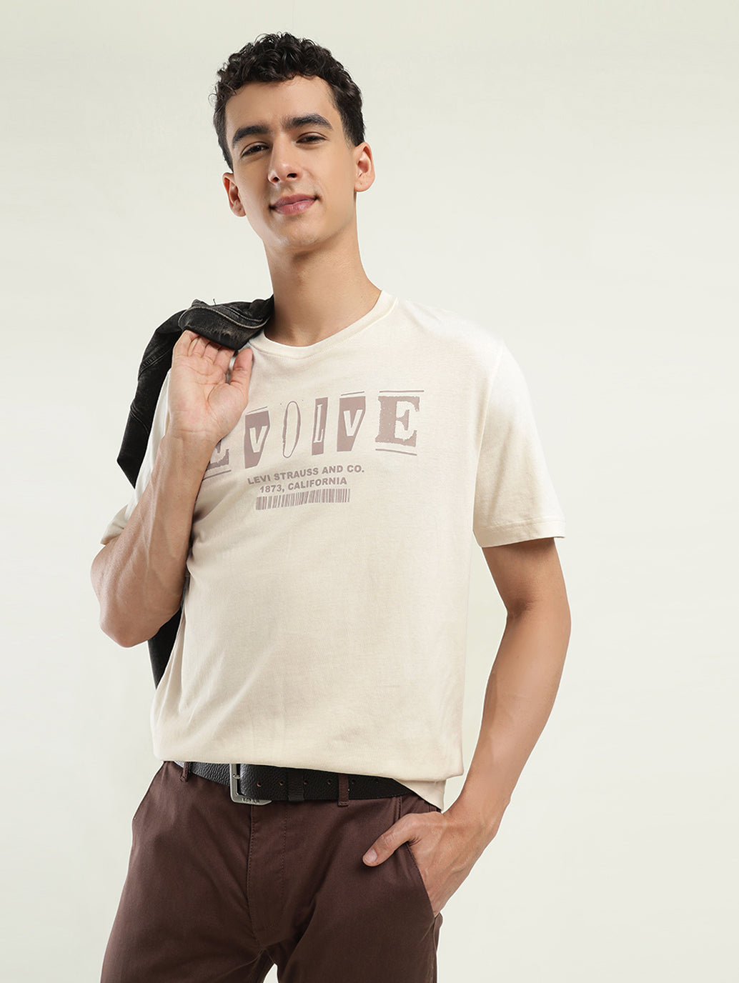 Men's Printed Crew Neck T-shirt - Styleshot View