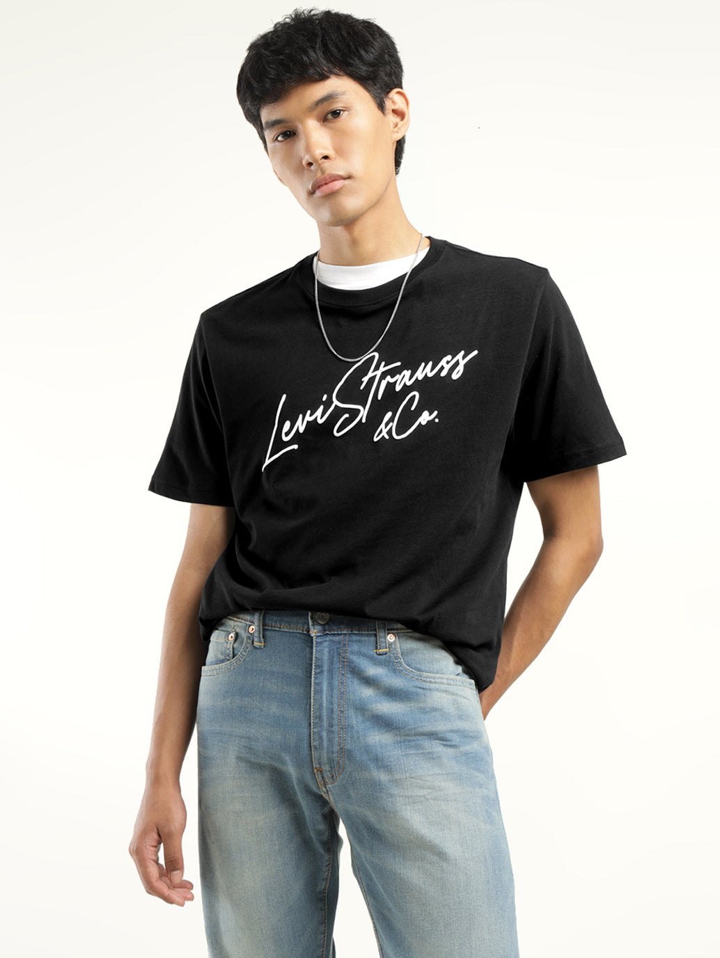 Men's Graphic Print Crew Neck T-Shirt - Styleshot View